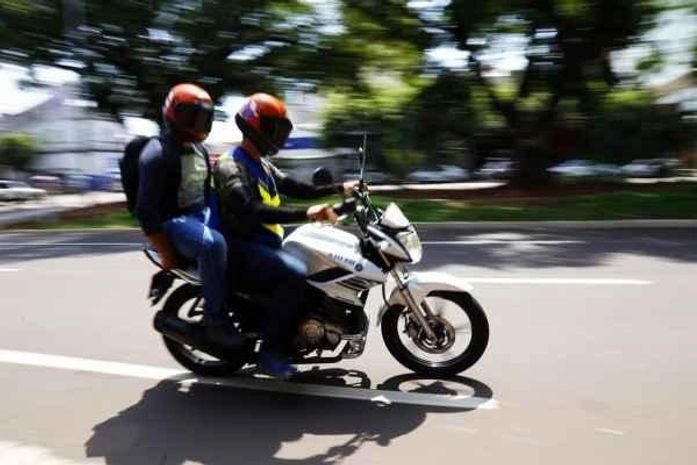 Falso passageiro rouba veículo de mototaxista em Arapiraca