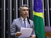 Deputado Rafael Brito apresenta PL que regula oferta de alimentos no ambiente escolar