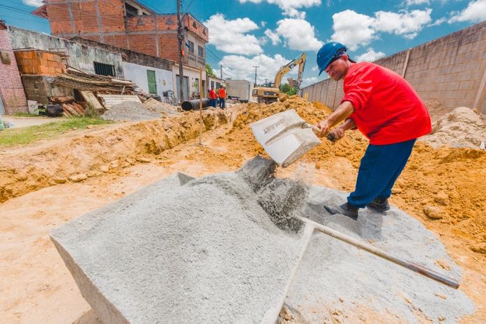 Obras de drenagem levam qualidade de vida para moradores da parte alta de Maceió
