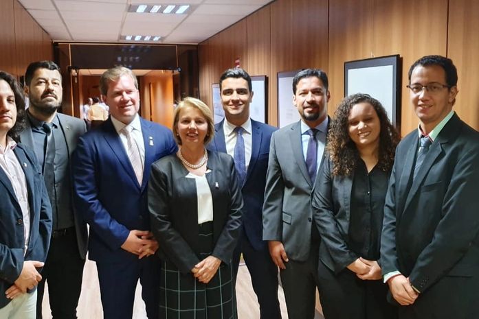 Rodrigo Cunha pede que ministro da Educação destrave creches paradas em Alagoas