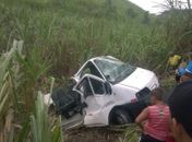 Acidente foi registrado na manhã deste sábado (25)