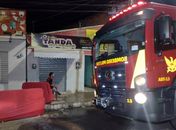 Geladeira pega fogo e deixa parte de casa destruída em Arapiraca