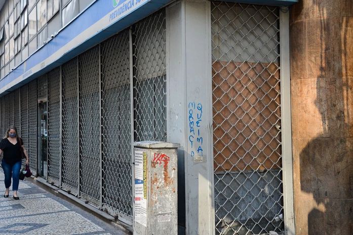 Agências do INSS estarão fechadas nesta sexta de jogo do Brasil