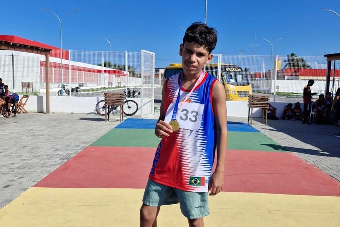 No Dia das Crianças, Piranhas comemora o exemplo de determinação de Guilherme Lima, destaque do esporte alagoano