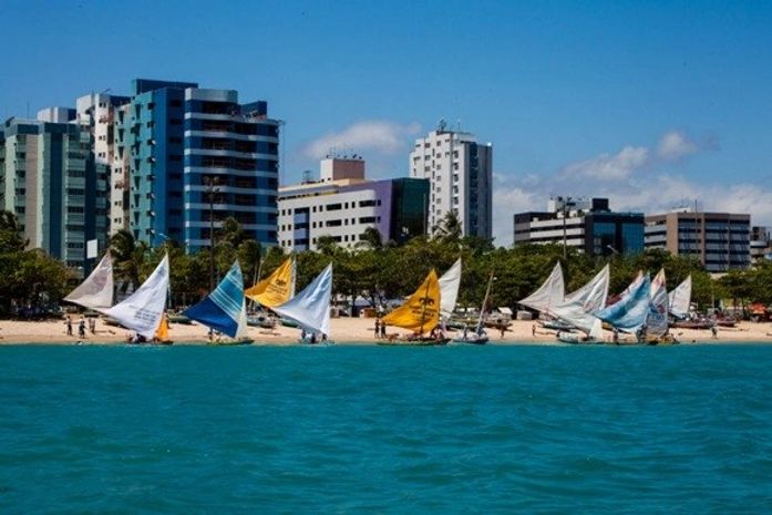 Revista Graciliano traz homenagem aos 200 anos de Maceió