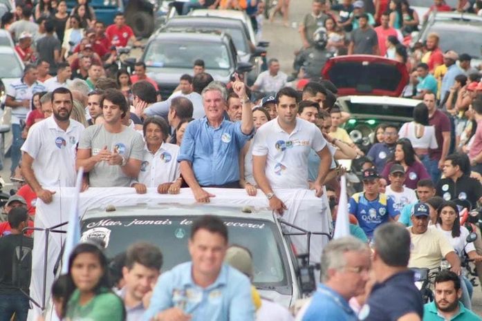 Presidente da Câmara de Santana do Mundaú participa de carreata em apoio a Rodrigo Valença, Breno Albuquerque e Collor