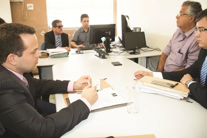 Analise de documentos pode definir destino do ex-prefeito de Campo Grande