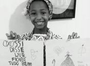 Lara, 8 anos, filha de Oxóssi tem um recado pra você. Okê arô!