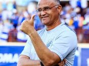 Técnico Oliveira Canindé é demitido pela diretória do CSE