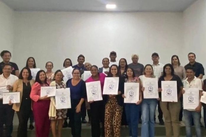 Semed de Major Izidoro conclui semestre com análise de resultados das avaliações externas de fluência do 2º ano