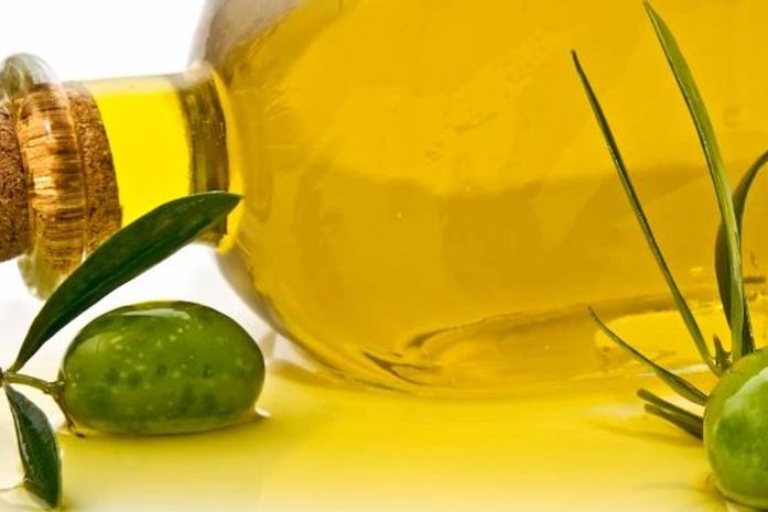 Governo retira 800 mil litros de azeite de oliva do mercado e autua 84 empresas