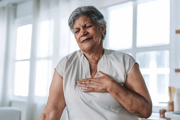 Cardiologistas explicam quais são os principais sintomas do infarto