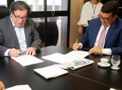 Tutmés Airan e Carlos Eduardo assinam convênio para implantação de Cejusc.