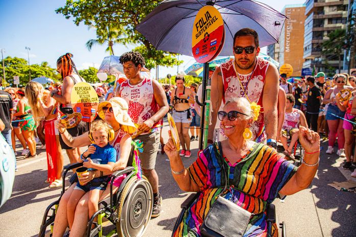 Bloco Rock Maracatu reforça compromisso com acessibilidade e abre espaço mais um ano para foliões com deficiência