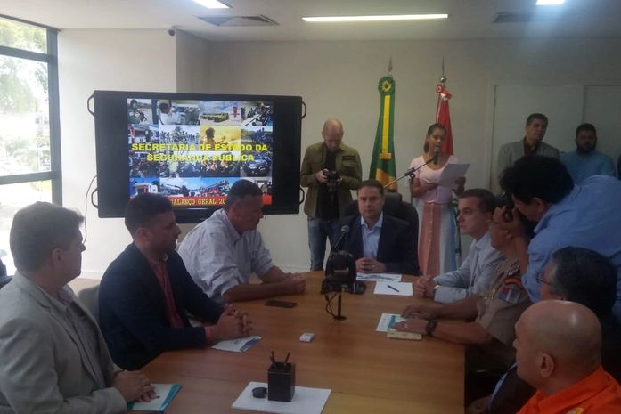 Renan Filho se reuniu com membros da SSP na manhã de hoje