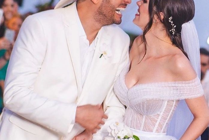 Mano Walter e Débora Silva