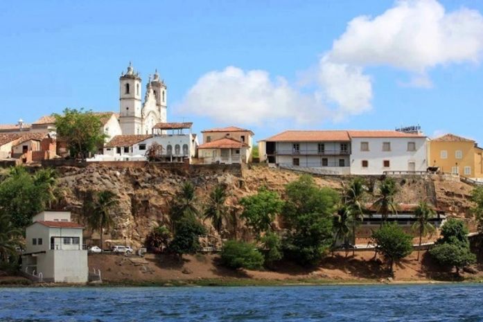 Passageiros de lancha são assaltados na travessia Neópolis Penedo