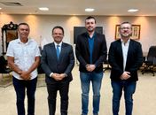 Prefeito de Anadia se reúne com 
governador em exercício