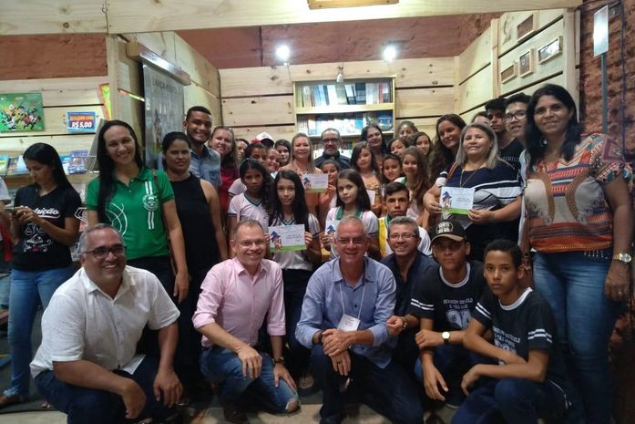 Prefeita de Major Izidoro, Santana Mariano prestigia a 9ª Bienal do Livro de Alagoas