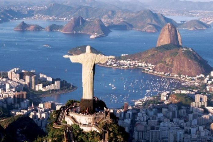 Cristo Redentor é eleito melhor atração do Brasil e está no top 10 mundial