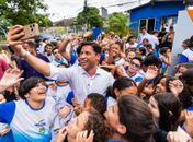 Prefeito Rodrigo Cunha entrega Escola Maceió Leitura com estrutura para 850 alunos