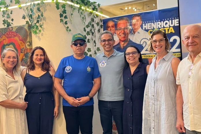 Henrique Costa reúne médicos para discutir saúde pública e propostas para a Câmara Federal