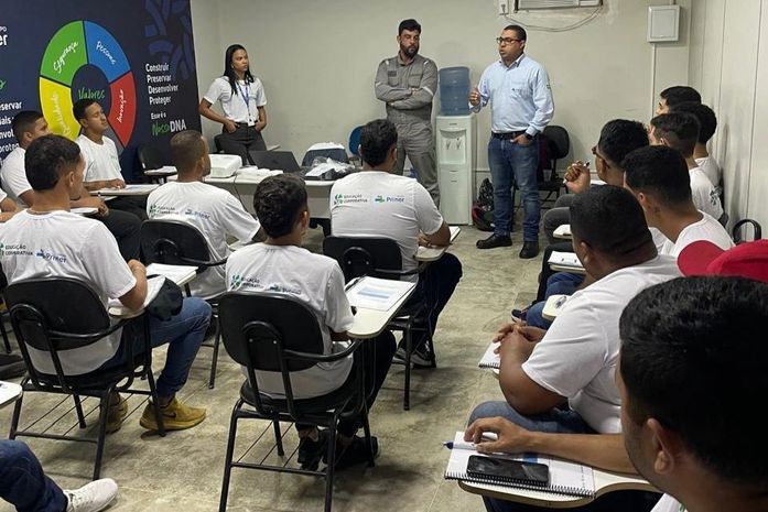 Empoderando jovens com capacitação técnica: o sucesso do curso de montador de andaime em Maceió