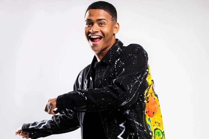 Thiago Souza, promessa do stand-up baiano retorna a Maceió com show solo