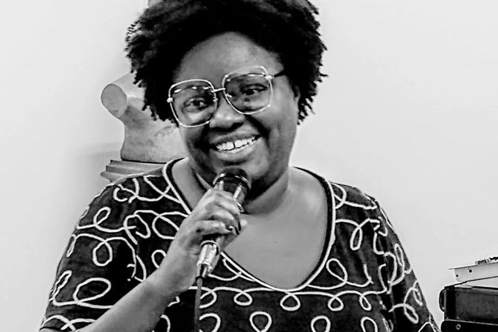 “A macaca de sociologia indo repetir todo mundo” – comentou o aluno sobre a professora.