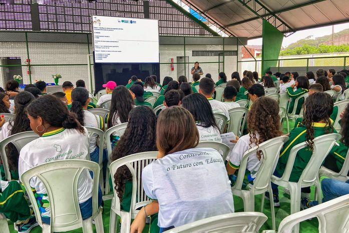 Escolas da rede pública municipal realizam o “Trilha Pré-SAEB” e se preparam para a prova 2025