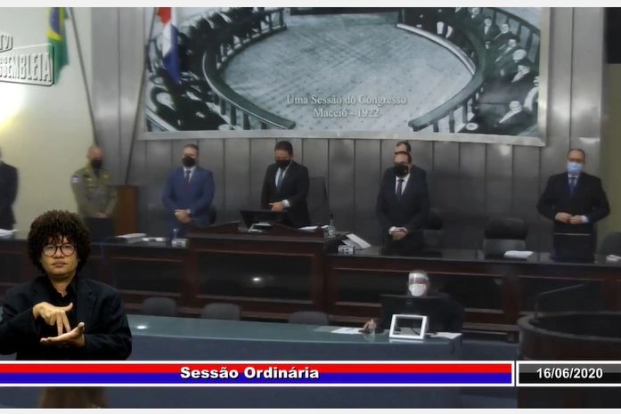 Deputados fizeram um minuto de silêncio