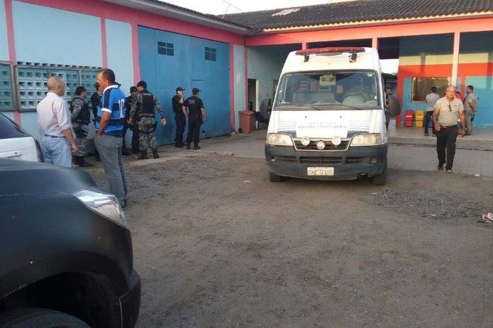 Juiz manda prender agentes penitenciários por descumprir determinação judicial