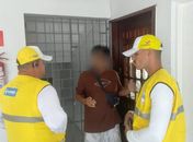 “Droga delivery”: entregador suspeita de encomenda e homem é preso por tráfico, na Jatiúca