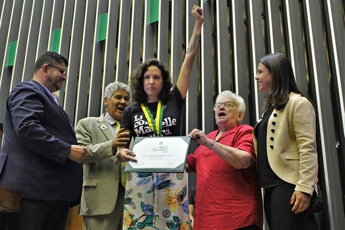 É uma honra ter sido contemplada com a mesma a Condecoração Nacional que Marielle Franco recebeu.
