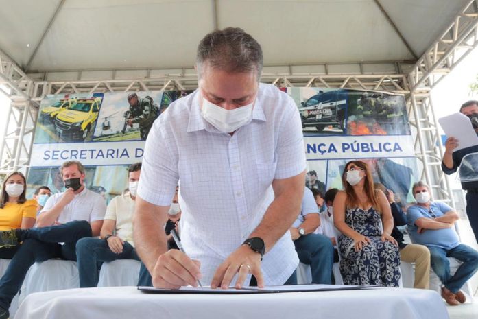 Com investimentos que ultrapassam R$ 45,8 mi, Renan Filho entrega Cisp, ponte e autoriza obras de esgotamento em Porto de Pedras