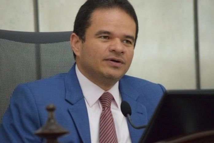 Acordos de apoios a deputados federais e estaduais que disputam a reeleição estão na pauta em Arapiraca