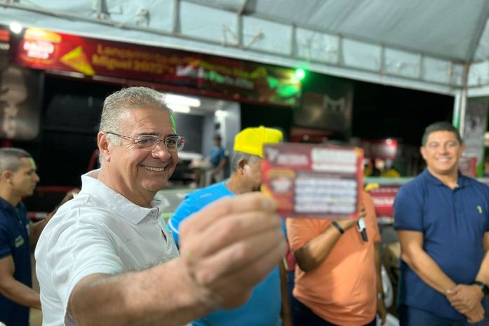 Prefeito George Clemente sorteia prêmios da campanha “Esquenta São Miguel - edição parte alta”