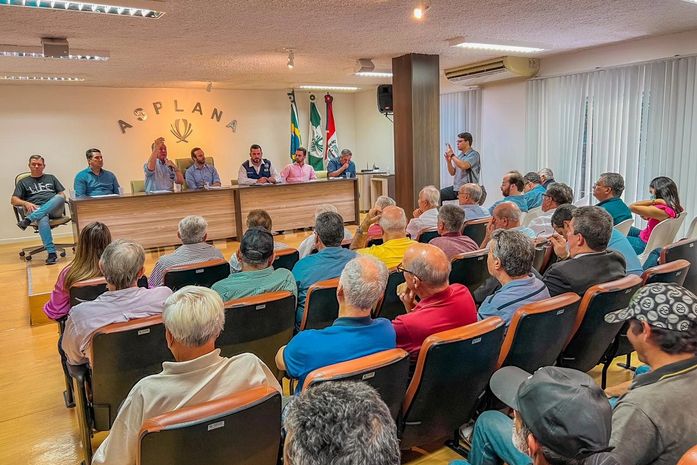 Na Asplana, Collor reforça que atuará para atender as necessidades e alavancar a economia do estado