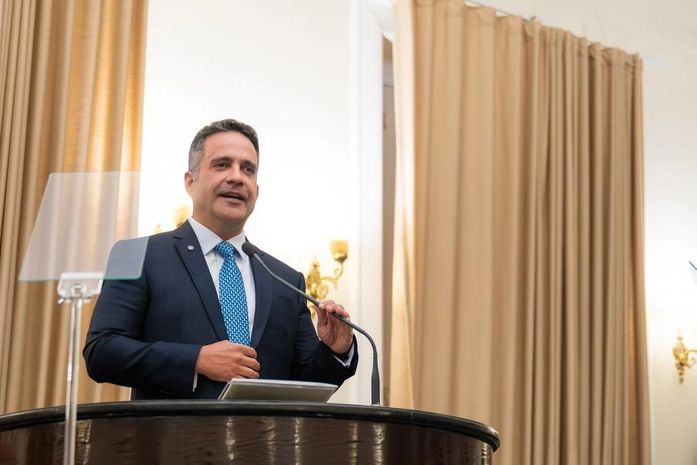 Governador Paulo Dantas, na ALE