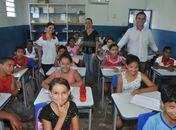 Prefeito de Anadia visita escolas municipais e projeta melhorias