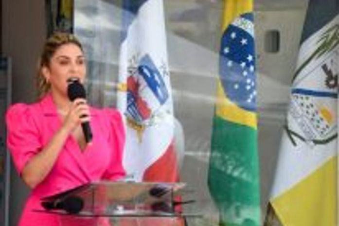 Gestão da prefeita Ângela Vanessa tem aprovação de 85% dos lajenses