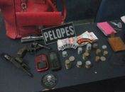 Polícia prende suspeitos de assalto a transporte alternativo