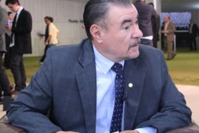 Deputado Cícero Almeida