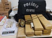 Após denúncia, polícia localiza drogas enterradas em quintal de casa e homem é preso em Arapiraca