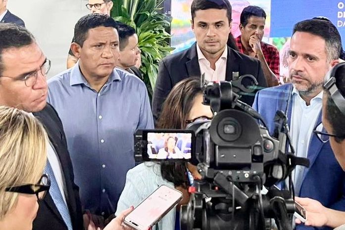 Paulo Dantas e Júlio Cezar anunciam investimentos em água e esgotamento sanitário de Palmeira