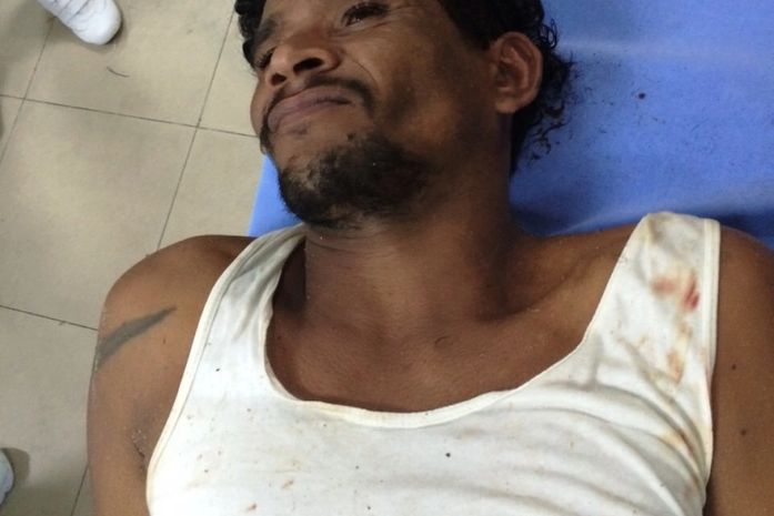 Homem é baleado após reagir à prisão e ferir PM