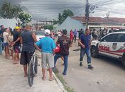 Troca de tiros no Jardim Esperança em Arapiraca, deixa saldo de um morto, feridos, e a colisão de seis veículos