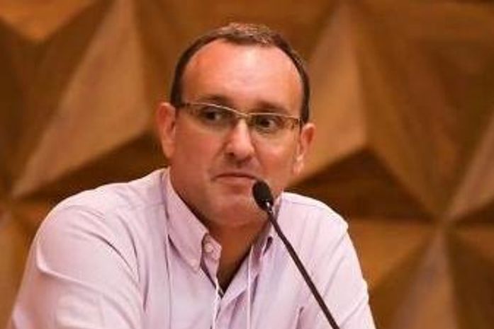 Médico virologista Maurício Lacerda Nogueira