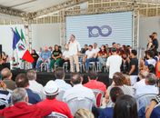 Prefeito Luciano entrega ginásio poliesportivo e anuncia construção de 20 creches em Arapiraca

