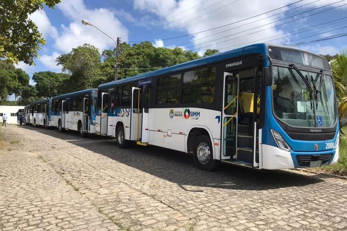 Seis novos ônibus são entregues ao Sistema Integrado de Mobilidade de Maceió